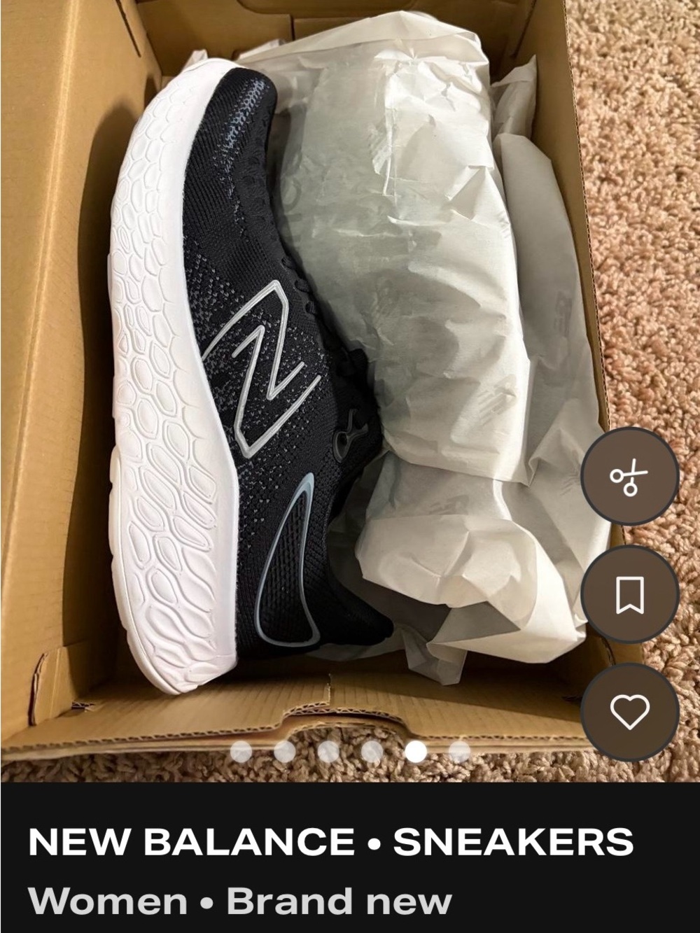 New Balance Black & White Women’s 1080 V12 Fresh Foam Athletic Running Shoes - Picture 5 of 6
